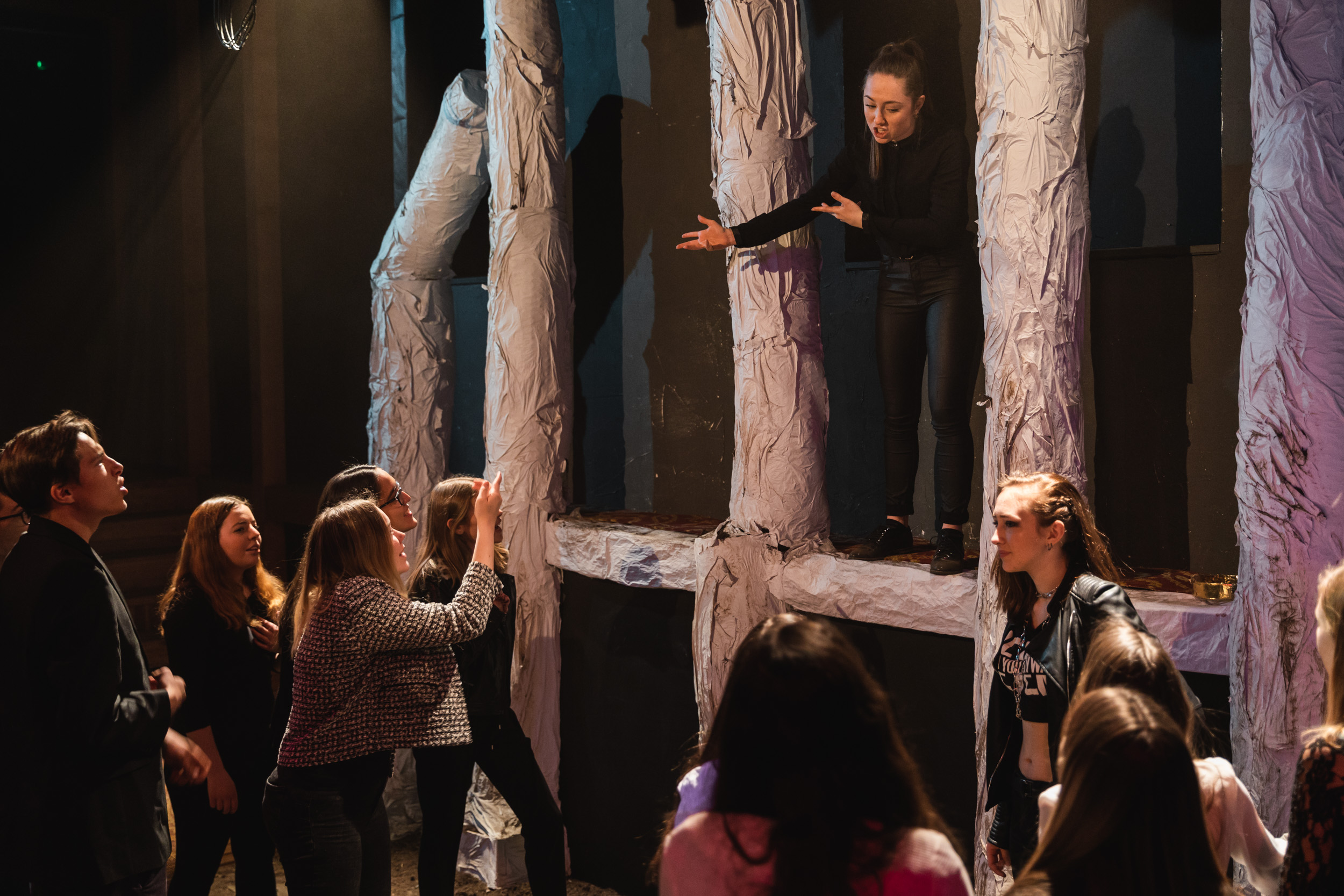 Shakespeare Company Lyceum Antigone BHP-3988BHP-4041 Shakespeare Company Lyceum Antigone BHP-3988BHP-4041