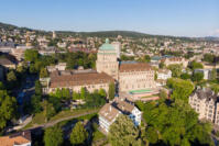 University School Building zurich_uni-header-unsplash